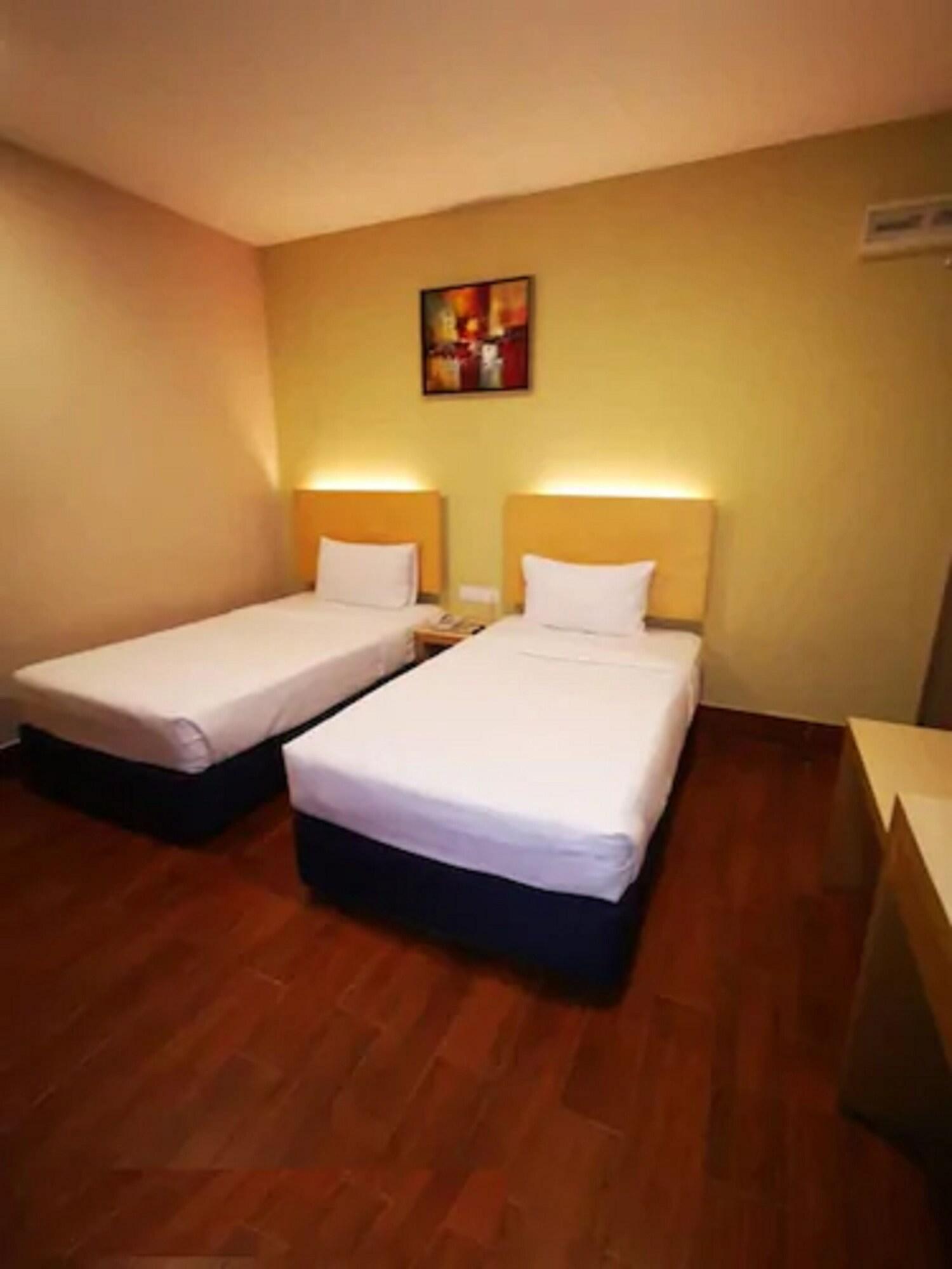 Metro @ Kl Sentral Hotel 2*