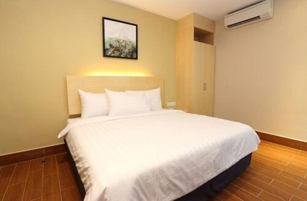 Metro @ Kl Sentral Hotel 2*